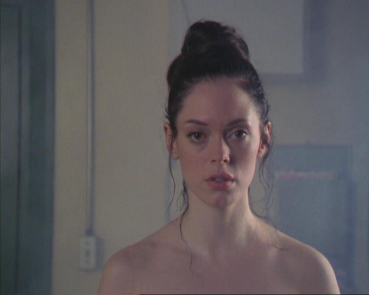 Charmed-Online_dot_net-4x01-2CharmedAgain3907.jpg