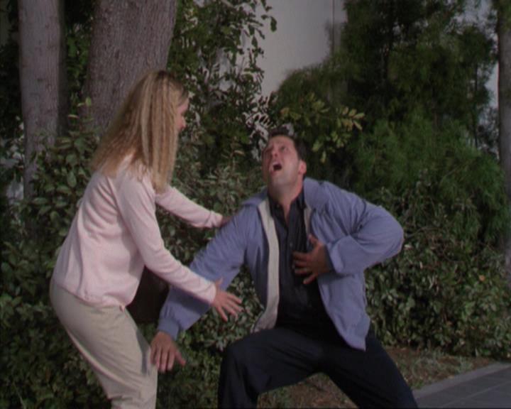 Charmed-Online_dot_net-4x01-2CharmedAgain3978.jpg