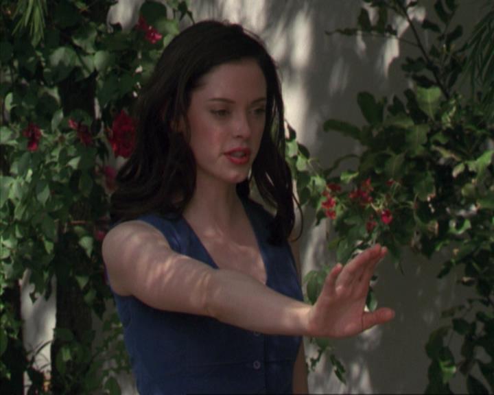 Charmed-Online_dot_net-4x01-2CharmedAgain4016.jpg