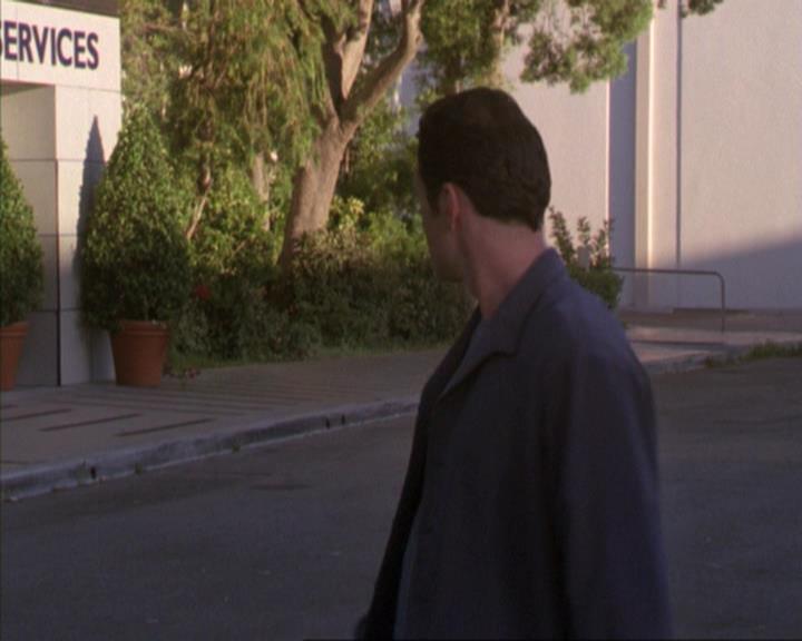 Charmed-Online_dot_net-4x01-2CharmedAgain4077.jpg