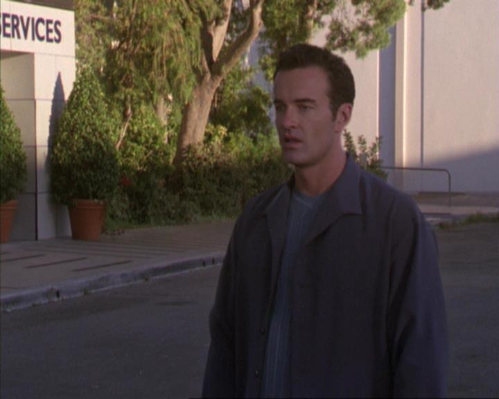 Charmed-Online_dot_net-4x01-2CharmedAgain4080.jpg