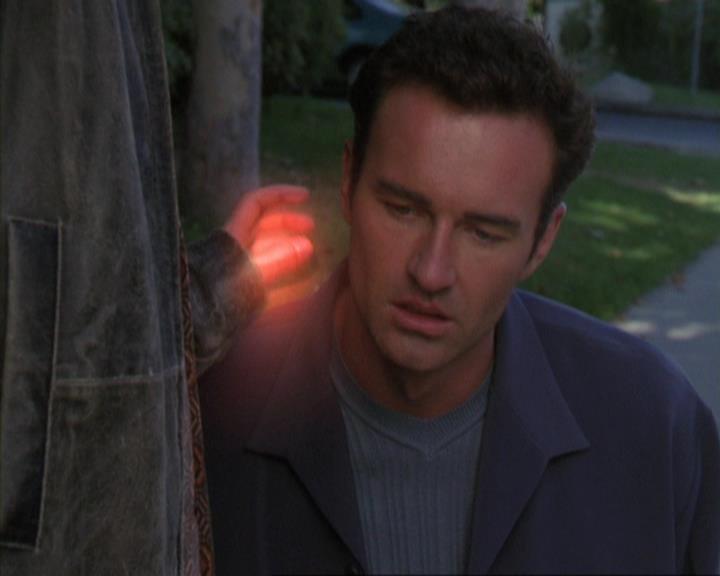 Charmed-Online_dot_net-4x01-2CharmedAgain4105.jpg