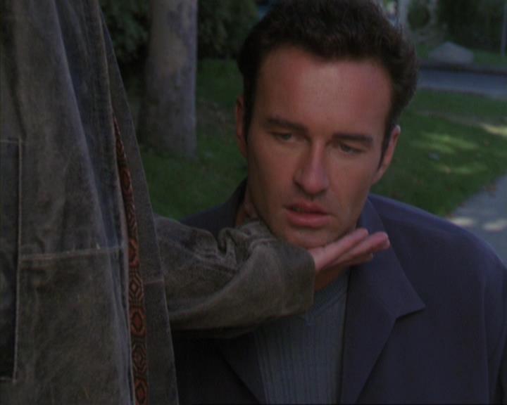Charmed-Online_dot_net-4x01-2CharmedAgain4108.jpg