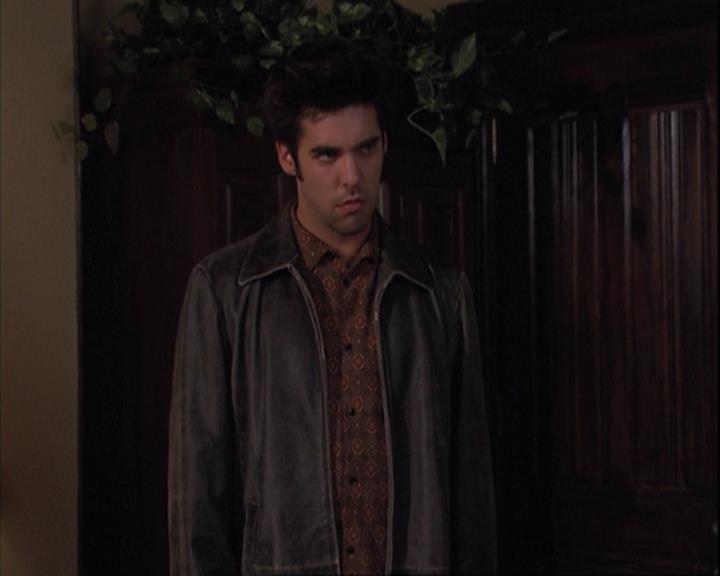 Charmed-Online_dot_net-4x01-2CharmedAgain4160.jpg