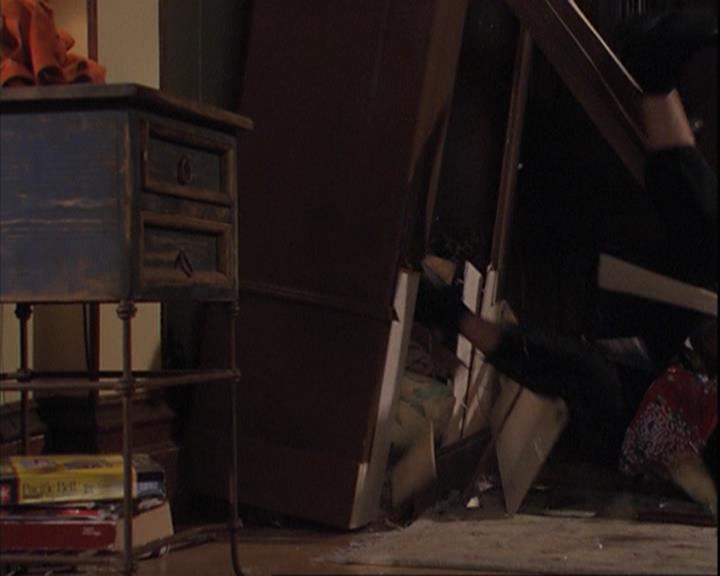 Charmed-Online_dot_net-4x01-2CharmedAgain4172.jpg