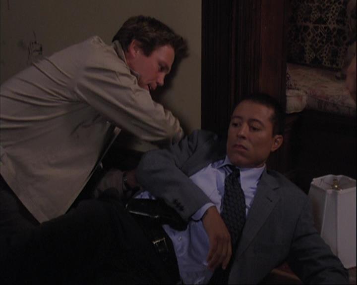 Charmed-Online_dot_net-4x01-2CharmedAgain4311.jpg