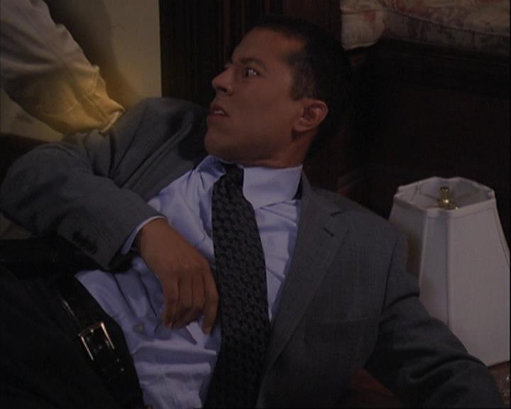 Charmed-Online_dot_net-4x01-2CharmedAgain4314.jpg
