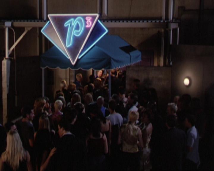 Charmed-Online_dot_net-4x01-2CharmedAgain4451.jpg
