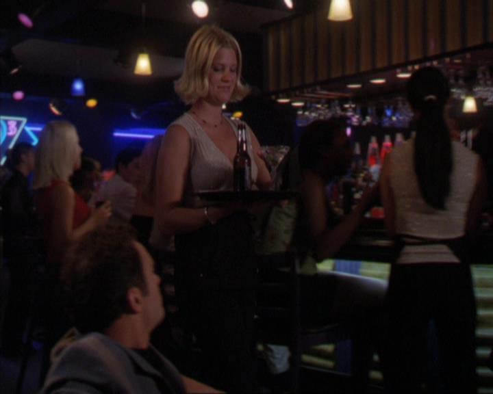 Charmed-Online_dot_net-4x01-2CharmedAgain4455.jpg