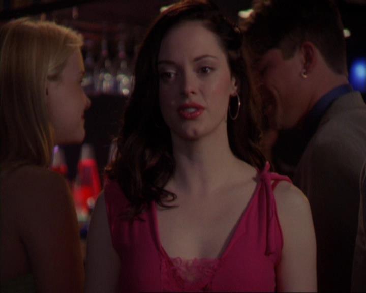 Charmed-Online_dot_net-4x01-2CharmedAgain4537.jpg