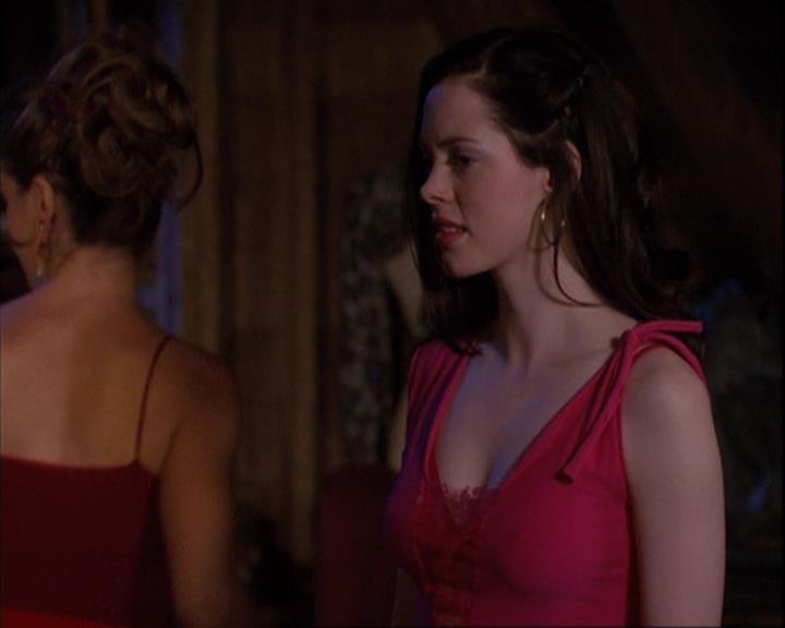Charmed-Online_dot_net-4x01-2CharmedAgain4648.jpg