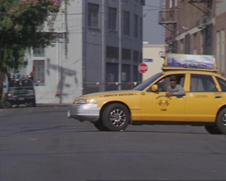 Charmed-Online_dot_net-4x03HellHathNoFury0012.jpg