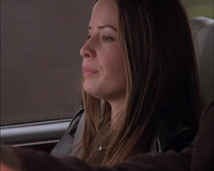 Charmed-Online_dot_net-4x03HellHathNoFury0030.jpg