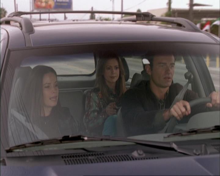 Charmed-Online_dot_net-4x03HellHathNoFury0055.jpg