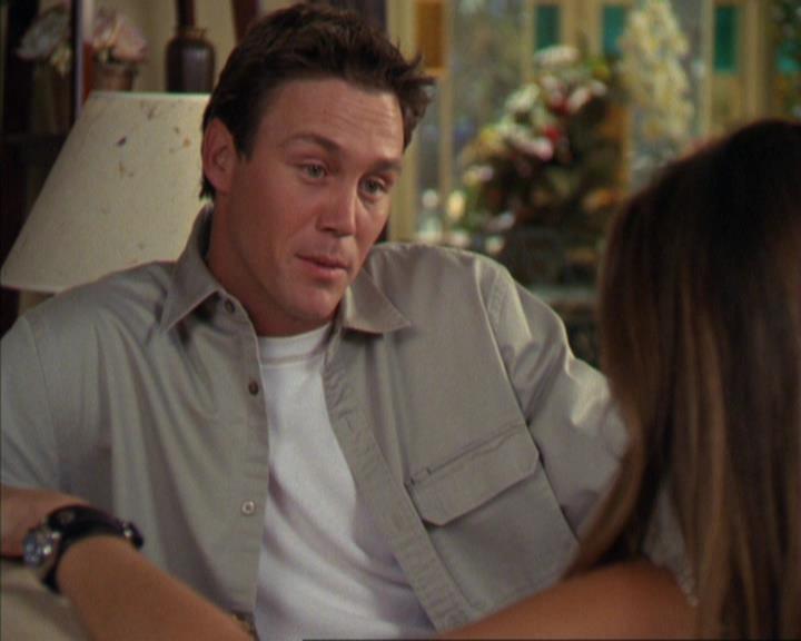 Charmed-Online_dot_net-4x03HellHathNoFury0514.jpg