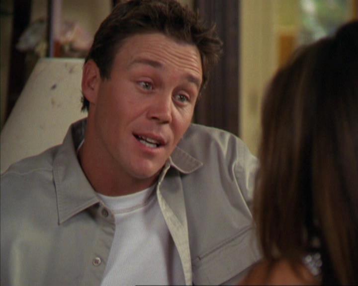Charmed-Online_dot_net-4x03HellHathNoFury0529.jpg