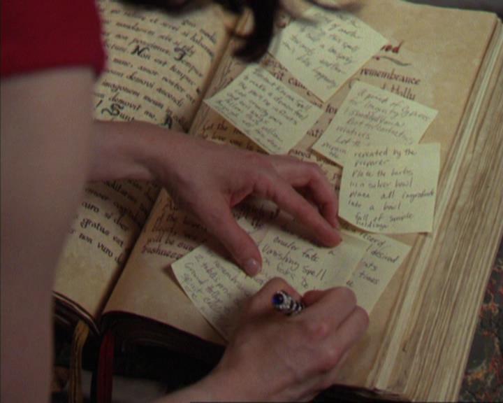 Charmed-Online_dot_net-4x03HellHathNoFury0557.jpg