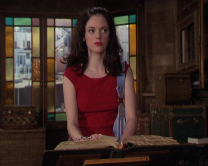 Charmed-Online_dot_net-4x03HellHathNoFury0562.jpg