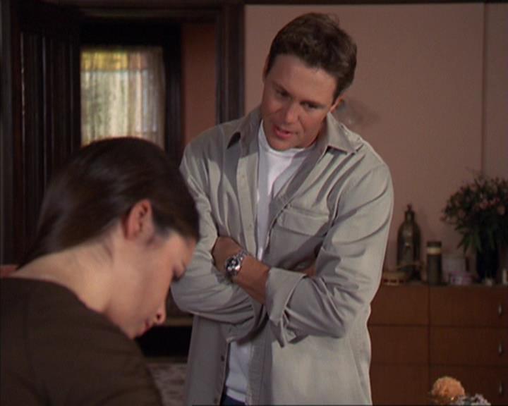 Charmed-Online_dot_net-4x03HellHathNoFury0611.jpg