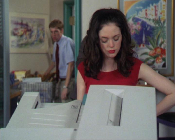 Charmed-Online_dot_net-4x03HellHathNoFury0684.jpg