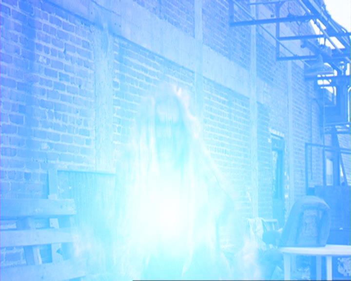 Charmed-Online_dot_net-4x03HellHathNoFury0864.jpg