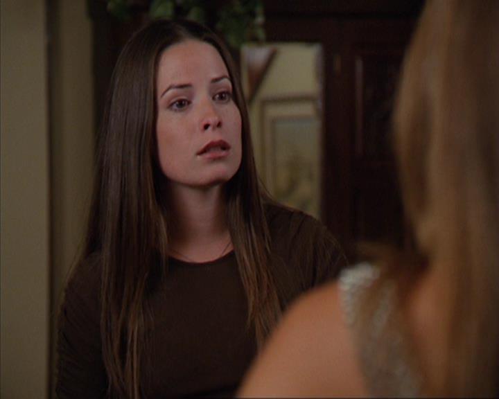 Charmed-Online_dot_net-4x03HellHathNoFury0947.jpg