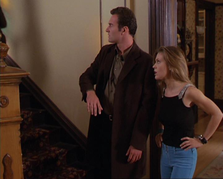 Charmed-Online_dot_net-4x03HellHathNoFury0952.jpg