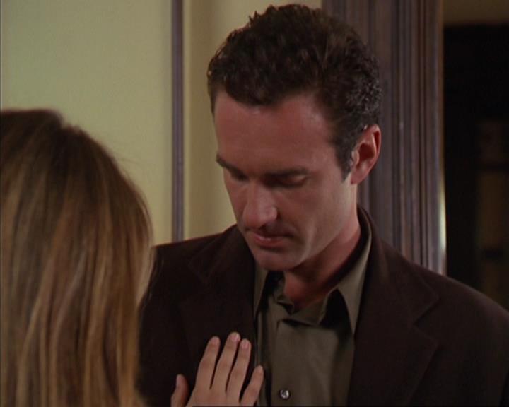 Charmed-Online_dot_net-4x03HellHathNoFury0975.jpg