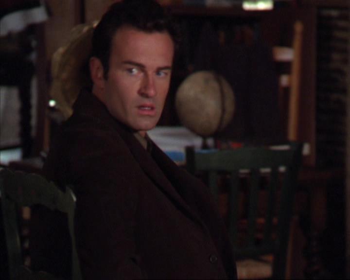 Charmed-Online_dot_net-4x03HellHathNoFury1045.jpg