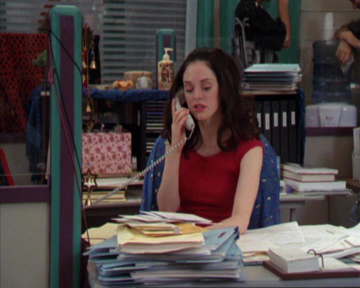 Charmed-Online_dot_net-4x03HellHathNoFury1074.jpg