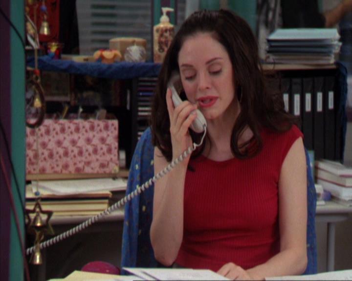 Charmed-Online_dot_net-4x03HellHathNoFury1087.jpg