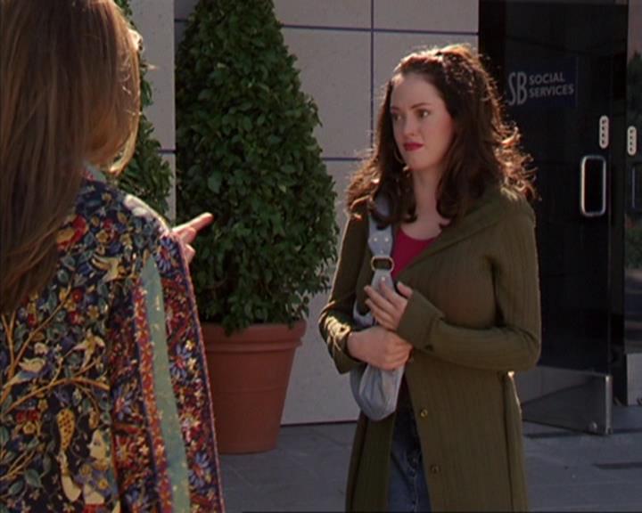 Charmed-Online_dot_net-4x03HellHathNoFury1214.jpg