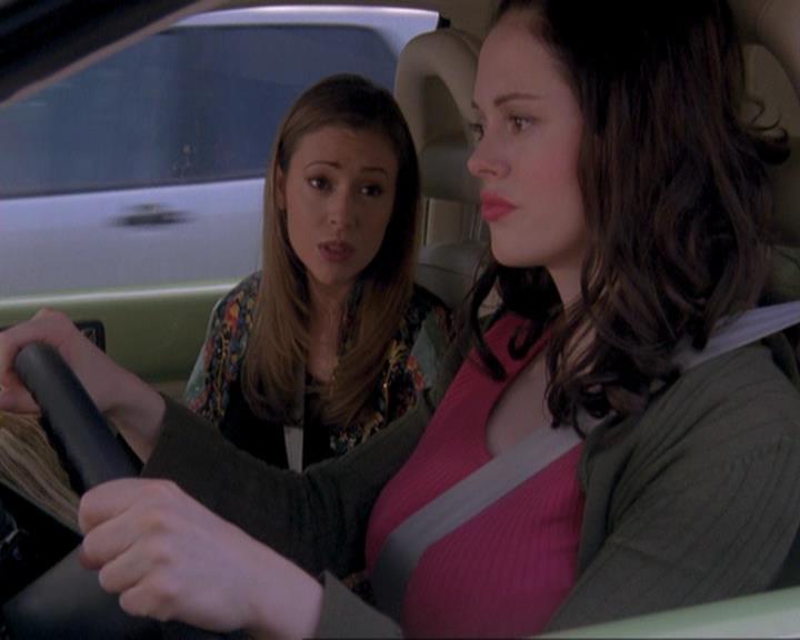 Charmed-Online_dot_net-4x03HellHathNoFury1329.jpg