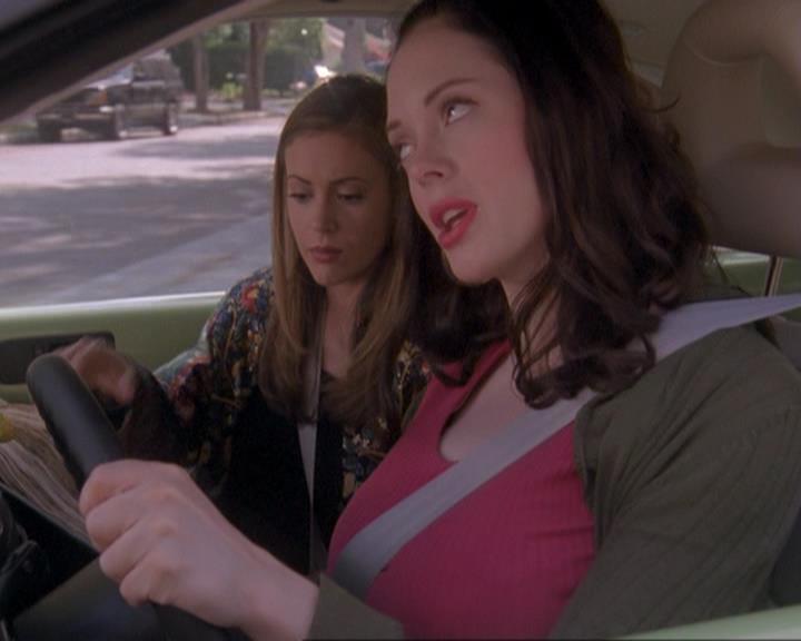 Charmed-Online_dot_net-4x03HellHathNoFury1338.jpg