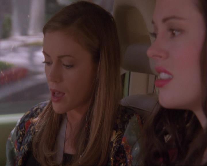 Charmed-Online_dot_net-4x03HellHathNoFury1354.jpg