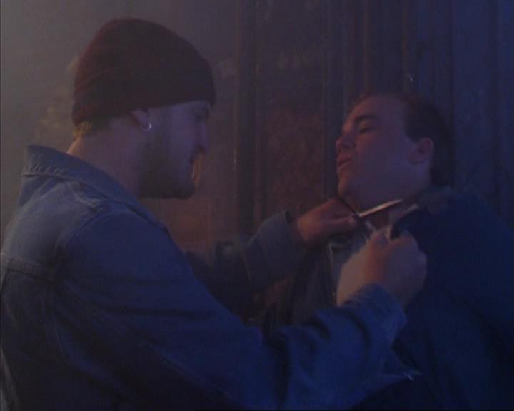 Charmed-Online_dot_net-4x03HellHathNoFury1610.jpg
