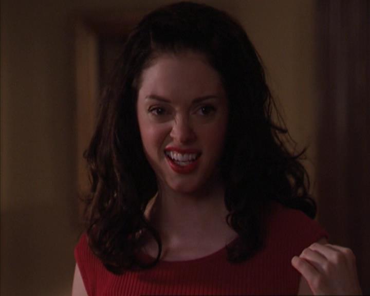 Charmed-Online_dot_net-4x03HellHathNoFury1844.jpg