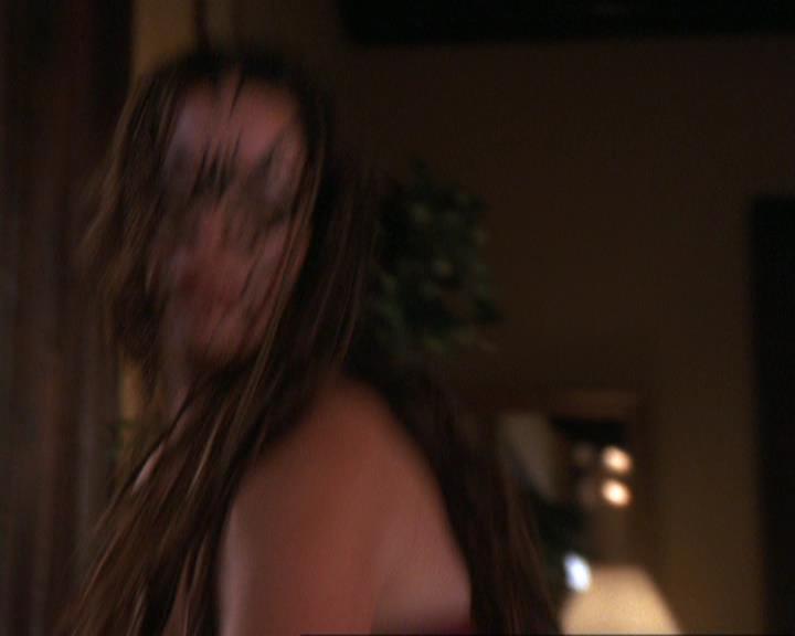 Charmed-Online_dot_net-4x03HellHathNoFury1929.jpg