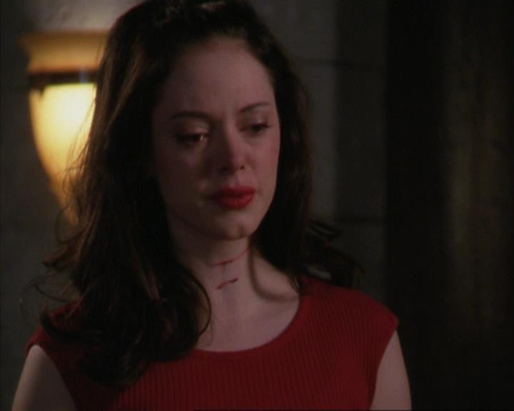 Charmed-Online_dot_net-4x03HellHathNoFury2060.jpg