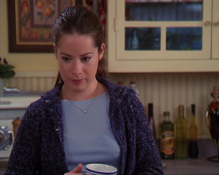 Charmed-Online_dot_net-4x03HellHathNoFury2093.jpg