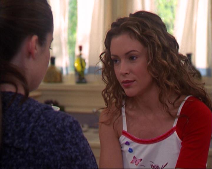 Charmed-Online_dot_net-4x03HellHathNoFury2142.jpg
