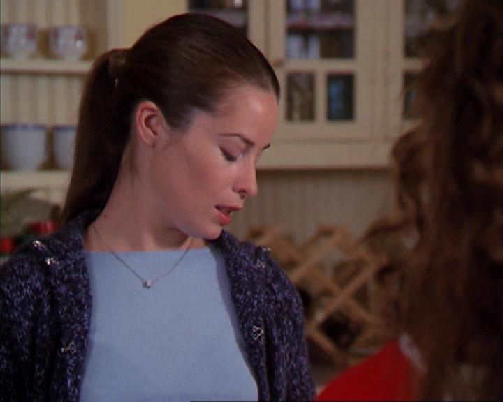 Charmed-Online_dot_net-4x03HellHathNoFury2146.jpg