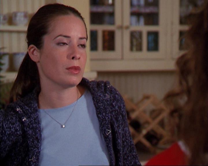 Charmed-Online_dot_net-4x03HellHathNoFury2154.jpg