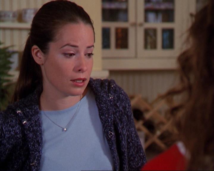 Charmed-Online_dot_net-4x03HellHathNoFury2163.jpg