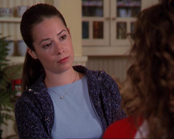 Charmed-Online_dot_net-4x03HellHathNoFury2177.jpg