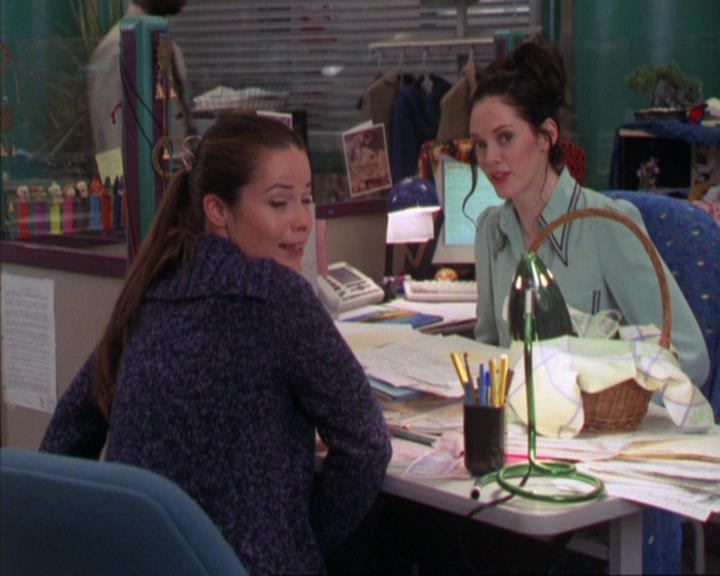 Charmed-Online_dot_net-4x03HellHathNoFury2296.jpg