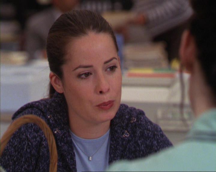 Charmed-Online_dot_net-4x03HellHathNoFury2303.jpg