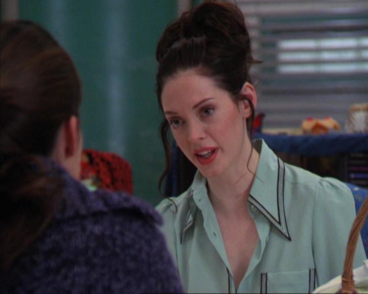 Charmed-Online_dot_net-4x03HellHathNoFury2315.jpg