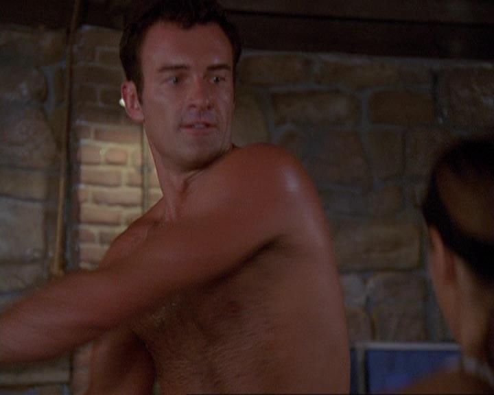 Charmed-Online_dot_net-4x04EnterTheDemon0139.jpg