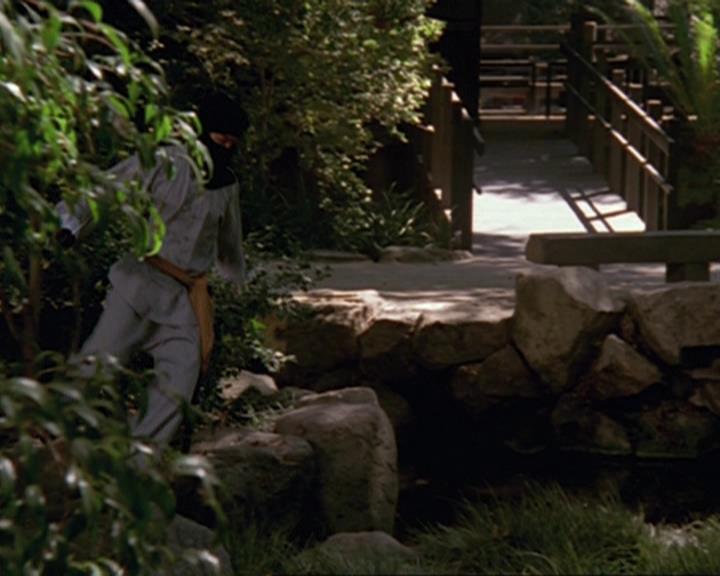 Charmed-Online_dot_net-4x04EnterTheDemon0156.jpg
